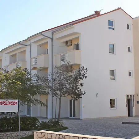 Studio 3248k